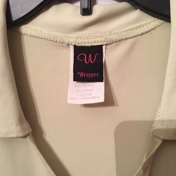 Wrapper - Picture 3 of 3